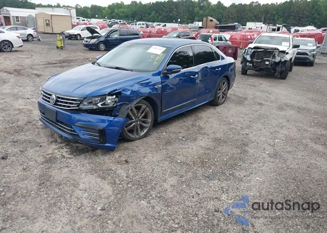 2017 Volkswagen Passat 1.8T R-Line из США, поврежденный, VIN 1VWDT7A36HC044926